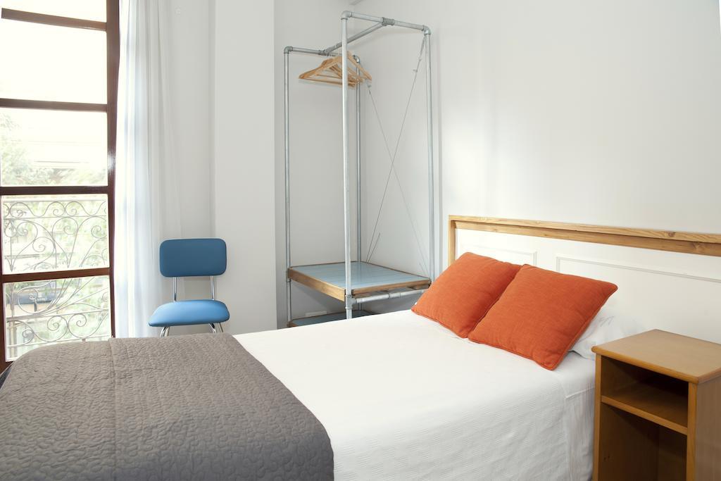 Apartamentos Sabinas Don Jaime Zaragoza Kültér fotó