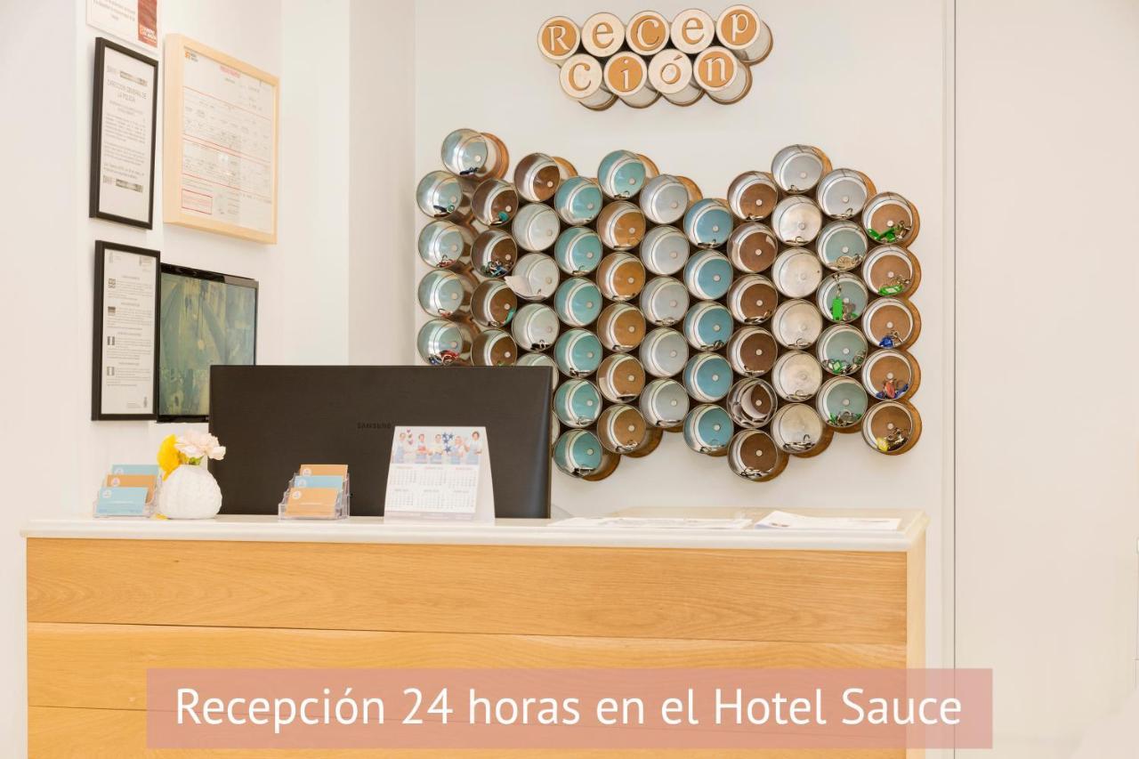 Apartamentos Sabinas Don Jaime Zaragoza Kültér fotó